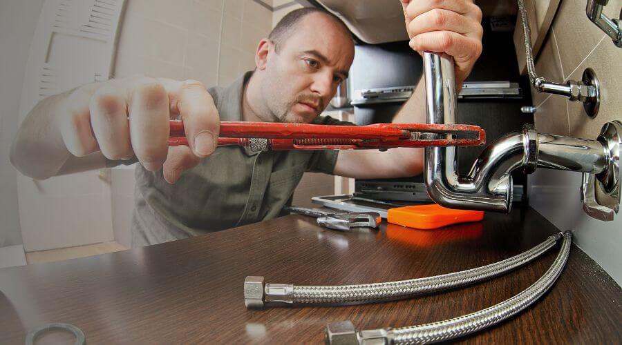 Professional emergency plumbing in New Hudson, MI